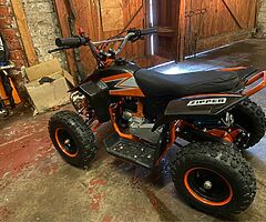 2020 Zipper C - Image 4/4