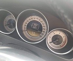 Mercedes C220 - Image 5/7