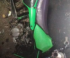 Have a we kx60 think it 94 need break handle good going bike no sawp