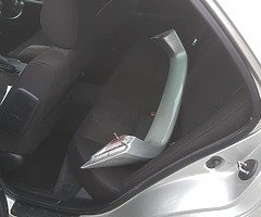 04 is200 for sale - Image 5/10