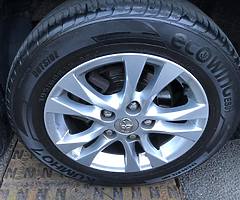 Corolla 2012 1.4 Diesel (Showroom Condition) - Image 7/10
