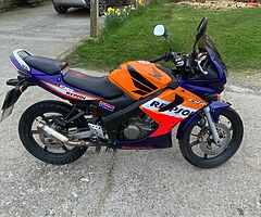 2005 Honda CBR - Image 5/8