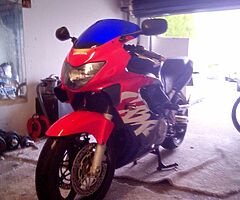 2000 Honda CBR