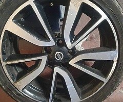 Metal polishing alloys