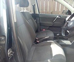 Volkswagen polo twist 1.4 manual 5 door - Image 7/8