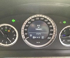 2011 Mercedes-Benz E-Class - Image 5/10