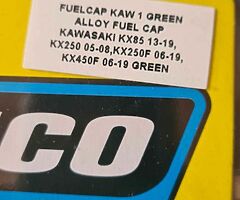 KX seat cover and fuel cap - Image 4/5