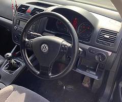 Volkswagen Jetta 2006 - Image 3/4