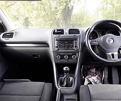2011 Volkswagen Golf - Image 4/6