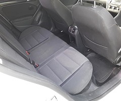 2011 Volkswagen Golf - Image 5/6