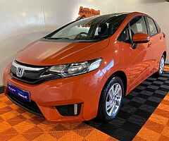 2017 HONDA JAZZ 1.3 SE NAVI I-VTEC ** FULL HONDA HISTORY * BUY FROM HOME TODAY / FREE DELIVERY - Image 6/8