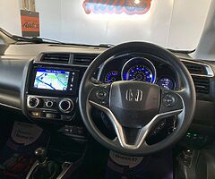 2017 HONDA JAZZ 1.3 SE NAVI I-VTEC ** FULL HONDA HISTORY * BUY FROM HOME TODAY / FREE DELIVERY - Image 8/8