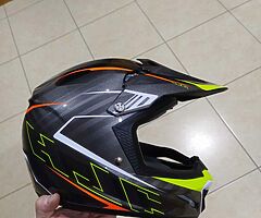 Moto X helmet - Image 3/8