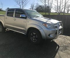 2006 Toyota Hilux