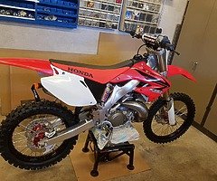 Looking 125,250,450 all bike conidered