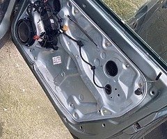04 B5.5 Passat Pd 130 for breaking - Image 4/4