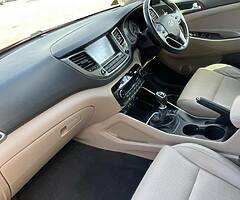 Hyundai Tucson - Image 6/10