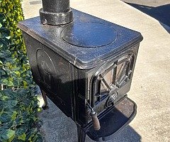 Stanley stove - Image 1/5