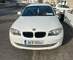 BMW 118i Manual - Image 3/4