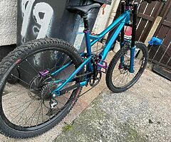 downhill mountain bike