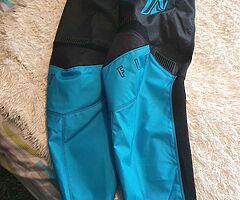 fly trousers 42 waist top xxl