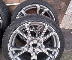 18 ava  5x112 9j backs and 8j front and 3 very very good tyres and 1 needs  and no cracm or weld etc
