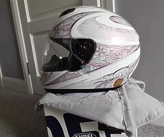 Ladies Shoei helmet, Sidi boots, Frank Thomas leather pants. - Image 3/9