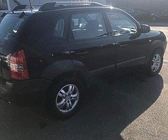 06 Hyundai Tuscan - Image 5/5