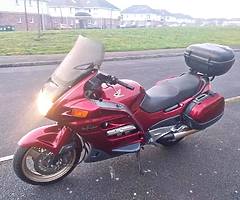 Honda st1100 2003