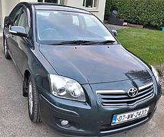 Toyota Avensis with hitch