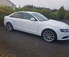 S Line Audi A4 Automatic - Image 9/10