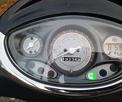 2016 Piaggio Fly - Image 5/10