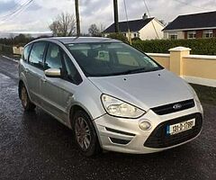 2013 Ford S max Good clean family car driving well fully