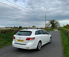 2010 Toyota Avensis