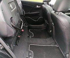 2.2 Honda Civic ExGT - Image 8/10