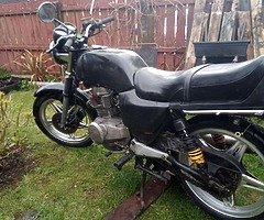 1980 Honda CB - Image 3/7