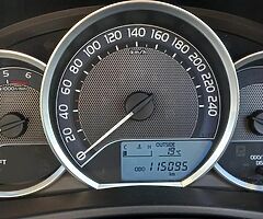 Toyota auris 1.4 diesel - Image 4/5