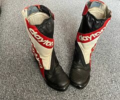 Daytona Evo race boots
