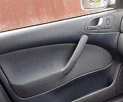 SKODA OCTAVIA 19 - Image 9/10