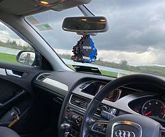 2010 Audi A4 Automatic - Image 6/6