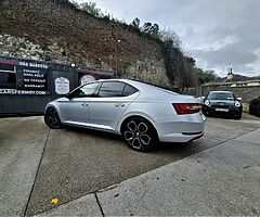2017 Skoda Superb - Image 9/10
