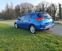 141 Toyota  Auris 1.4 English spec on Irish plates - Image 3/3