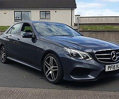 Mercedes Benz E300 BlueTEC Hybrid AMG Night Ed