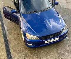 Lexus is200 - Image 7/8