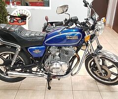 Yamaha xs400
