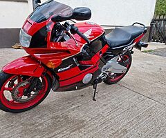 1992 Honda CBR - Image 6/6