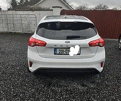 201 Ford focus st line
