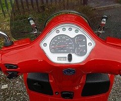 2012 Vespa GTS - Image 4/8
