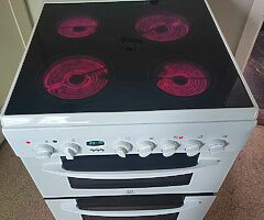 60cm Indesit electric cooker