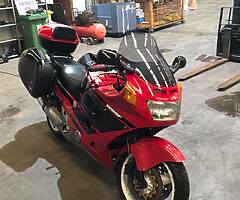 Honda CBR 1000f - Image 5/7